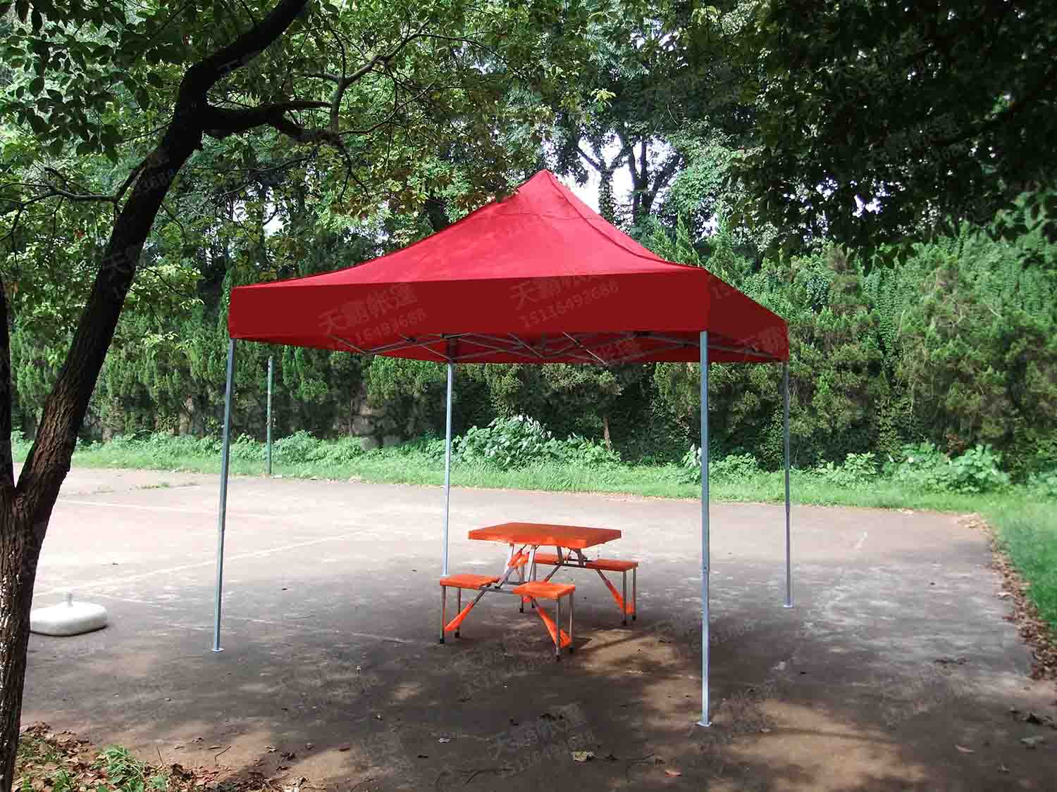 廣告帳篷相比于其他促銷器材的優(yōu)勢(shì)