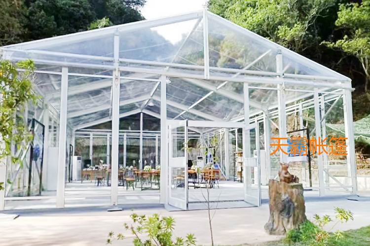 婚慶酒席定做多大的篷房合適？