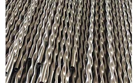 鈦扭曲管換熱器 - 車間實(shí)拍